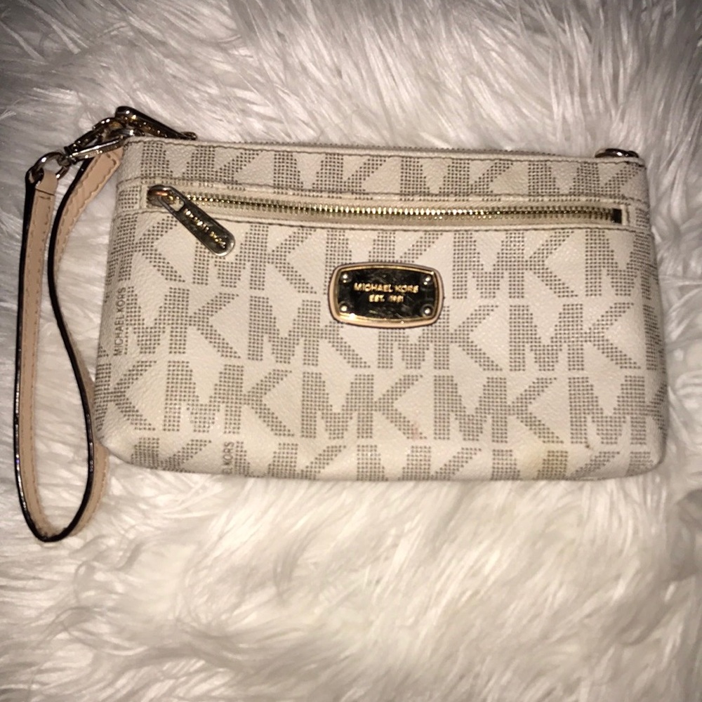 Michael Michael Kors MONOGRAM LARGE WRISTLET